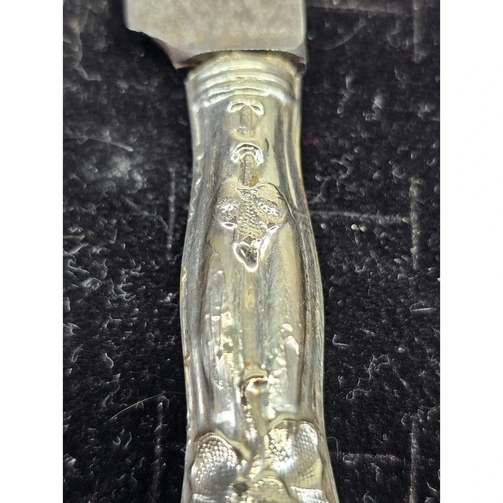 Butter Spreader Sterling Silver Handle‎ Floral Art Nouveau Antique Silver